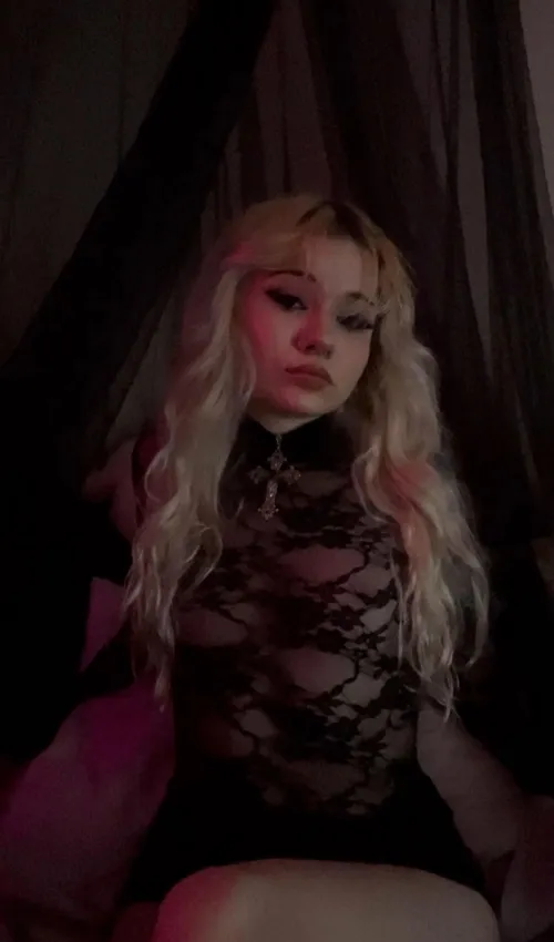 Do you like younger blondes 