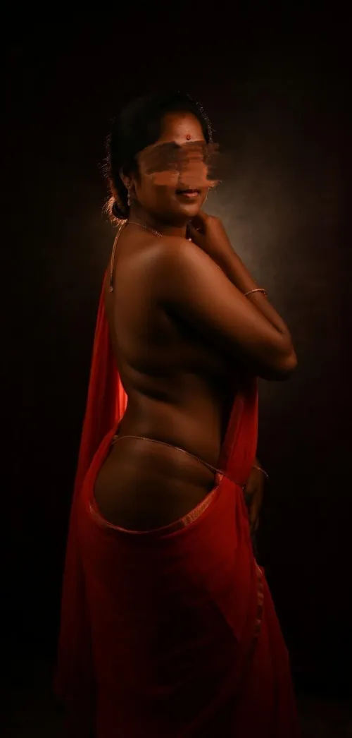 First Boudoir photoshoot. Dusky Sanskari slut era unlocked. (F)