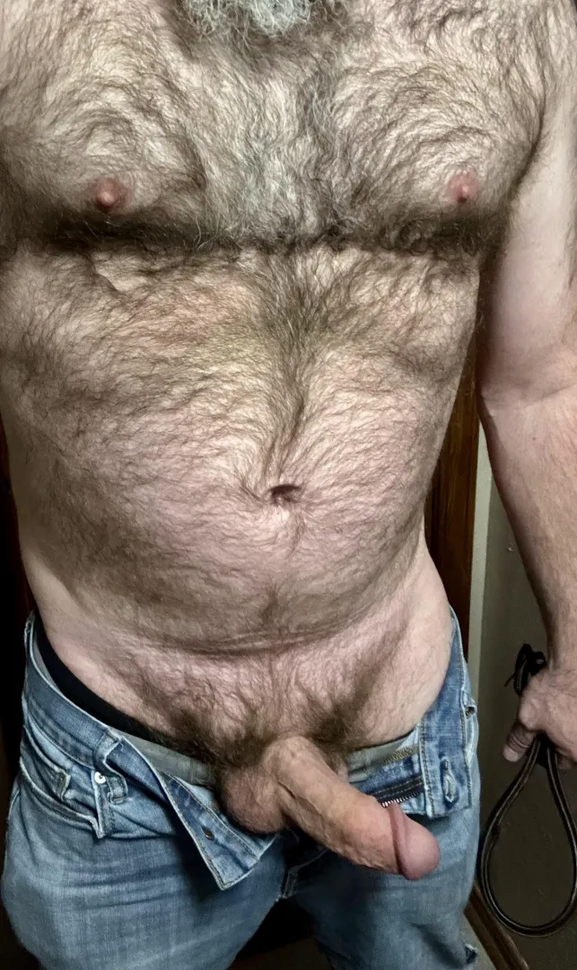 Getting a wild weekend started (49)