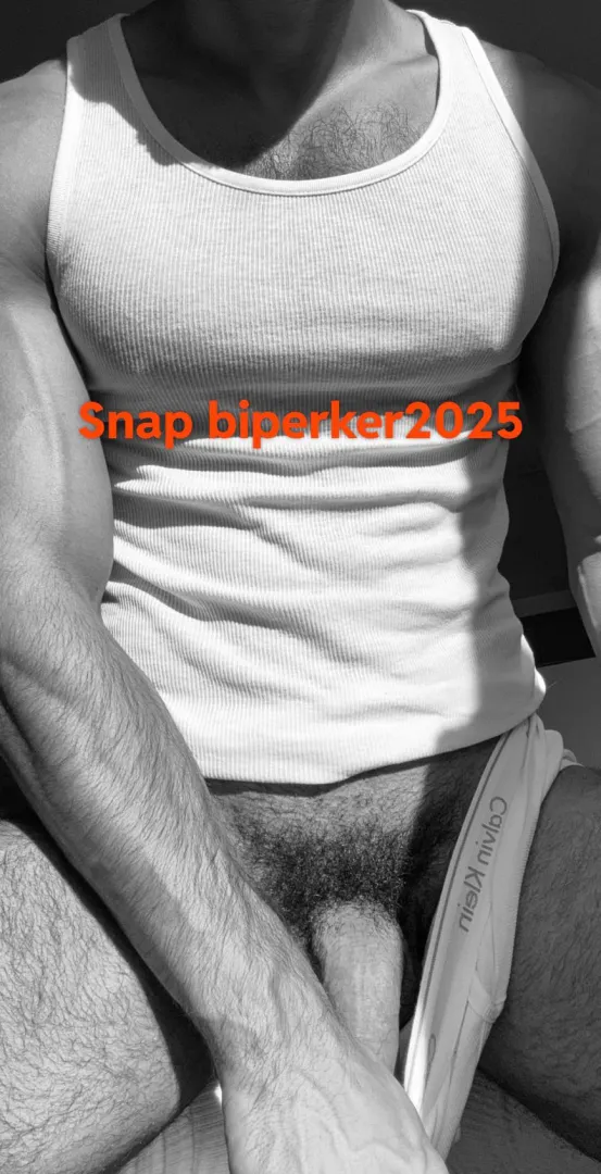 Hey  nogle store pikke her inde add mig !!