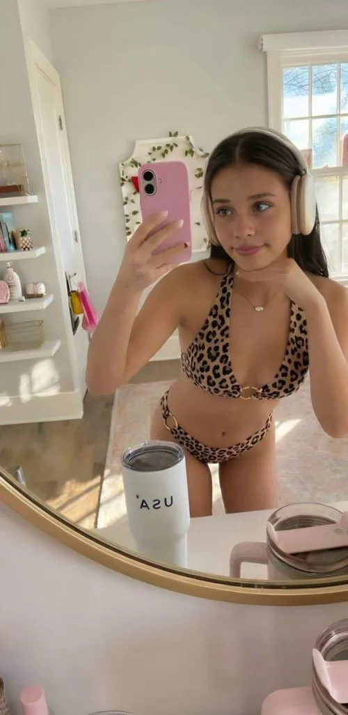 I like it raw daddy… are you still gonna hit it?