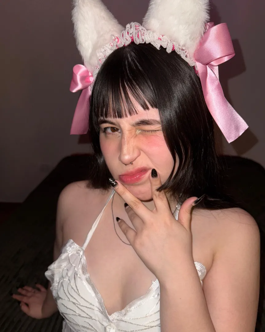 i wanna be daddy’s favorite pet