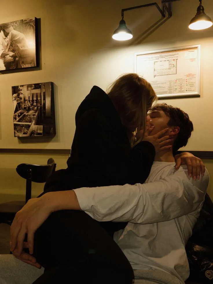 If people don't like you, it might not be anything to worry about but if dog's don't like you, then it's time for some self reflection.