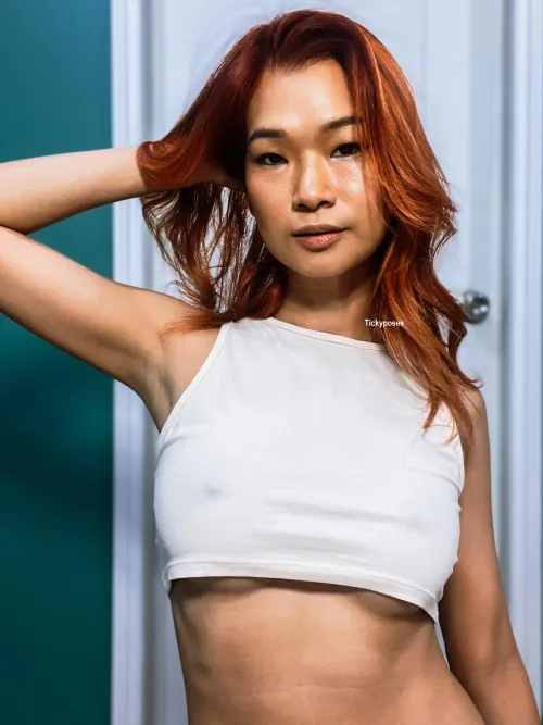 just fixing my hair inside… I think this look feel a bit different