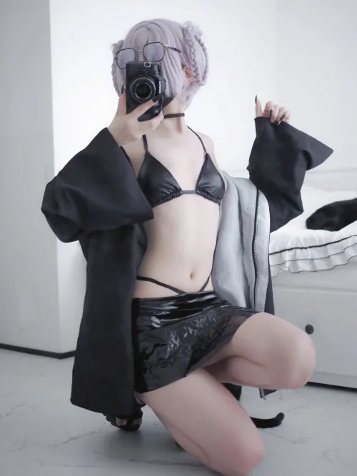@kh_81314 Call of the night Nazuna Bikini Vampire Cosplay