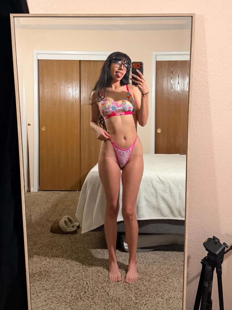 Love how it peaks out 