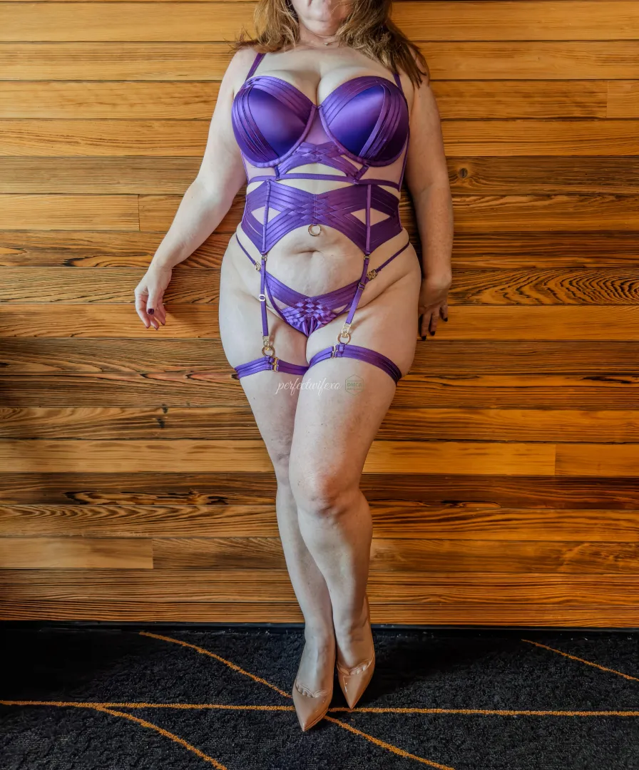 Love my curves in Tamara