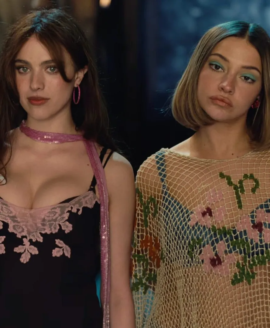 Margaret Qualley dominating