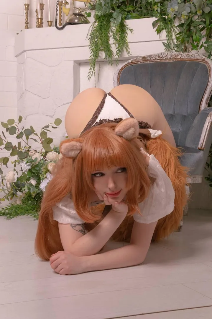 Raphtalia cosplay by Hioshicos