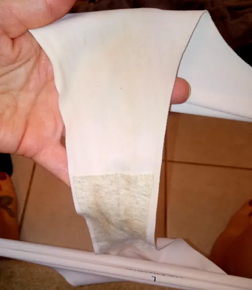[selling] Laundry panties available! 3 days worn. Message me to claim