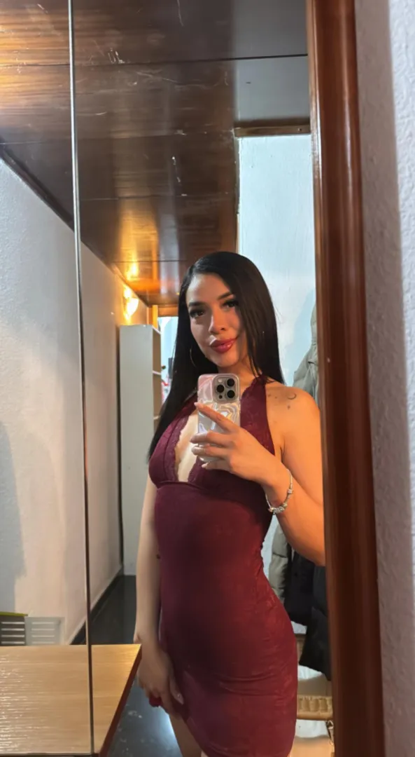 Swipe right if this reflection’s got you stuck