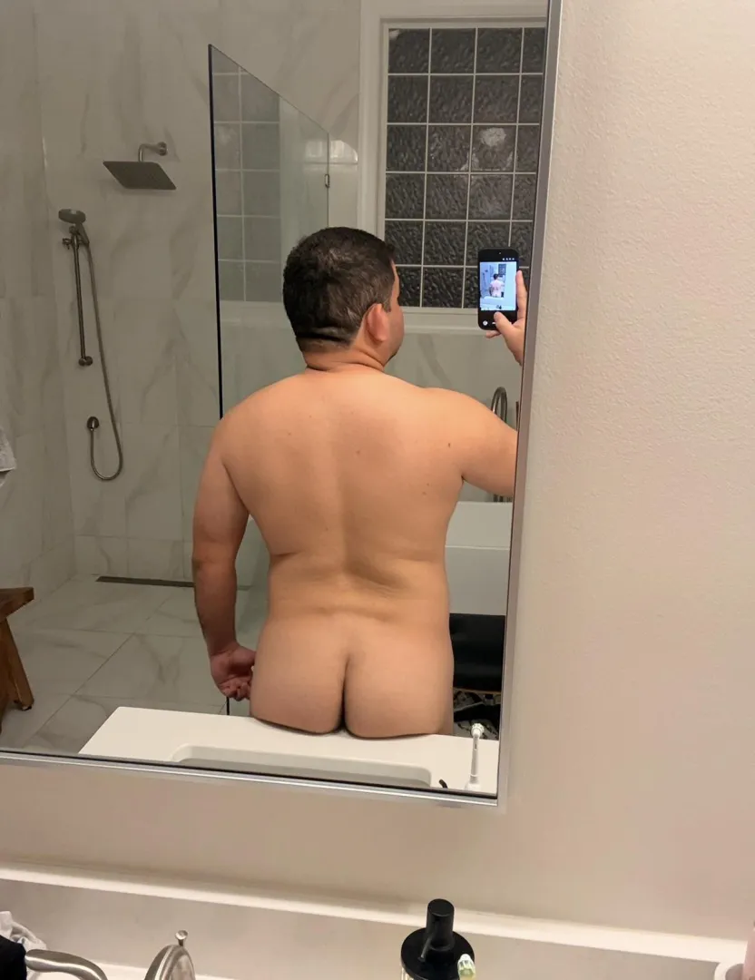 28[M] I want to bottom today and have some fun