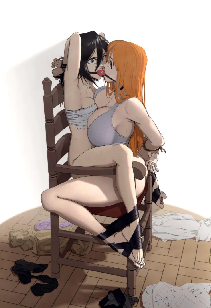 Always nice when there’s a size difference between the toys we pair up 