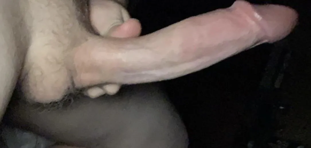 Assume my size, win a prize  24(m) don’t be shy 