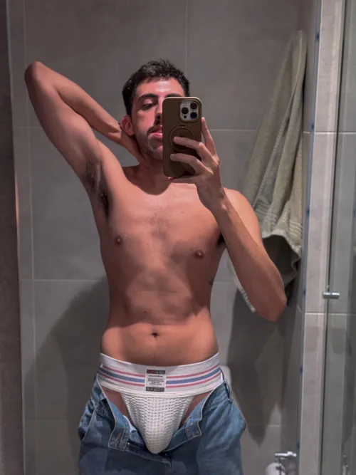 come here for your daily sniff 