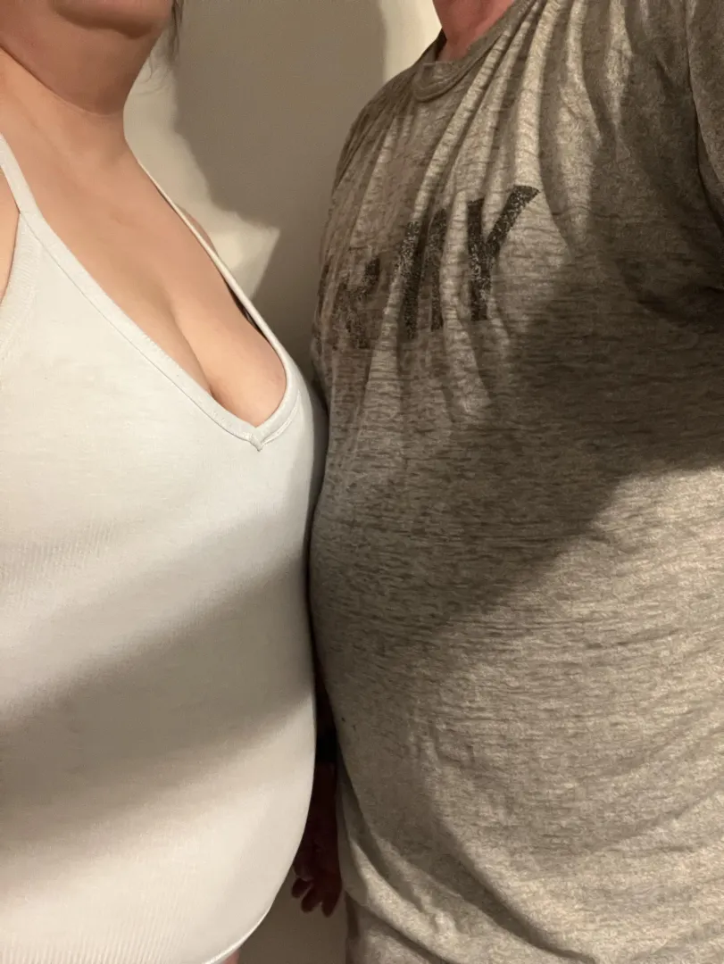 Couple for couples or singles females is anyone in middle Tennessee.