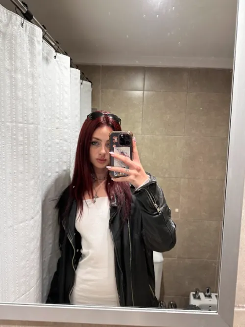 Down for fun tonight or tomorrow msg lnssta: .lunaoryel'.