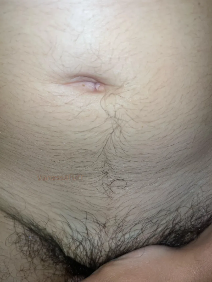 I cleaned my belly button for you 