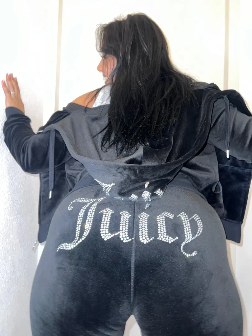 I love it when my tight ass is licked