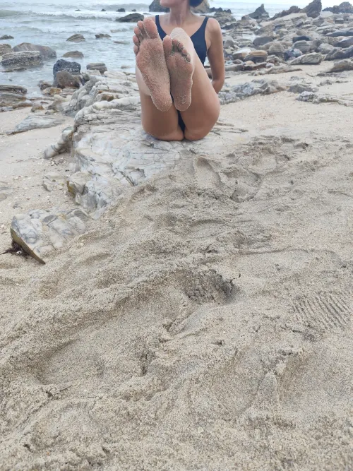 If you look at my feet closely, you understand everything