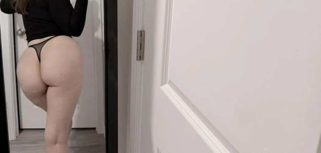 I’m too HOT to be ethical, I don’t care if I drain you to zero, take a loan to give me more… I want you in complete debt just to say “I sent Goddess Jess, thank you”