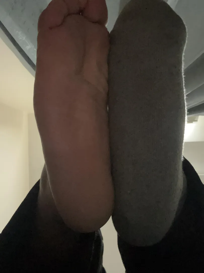 Imagine this POV !so close that cant look beyond