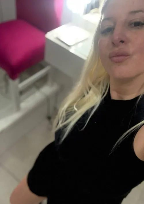 Is a divorced milf your secret fantasy? Time to make it real.