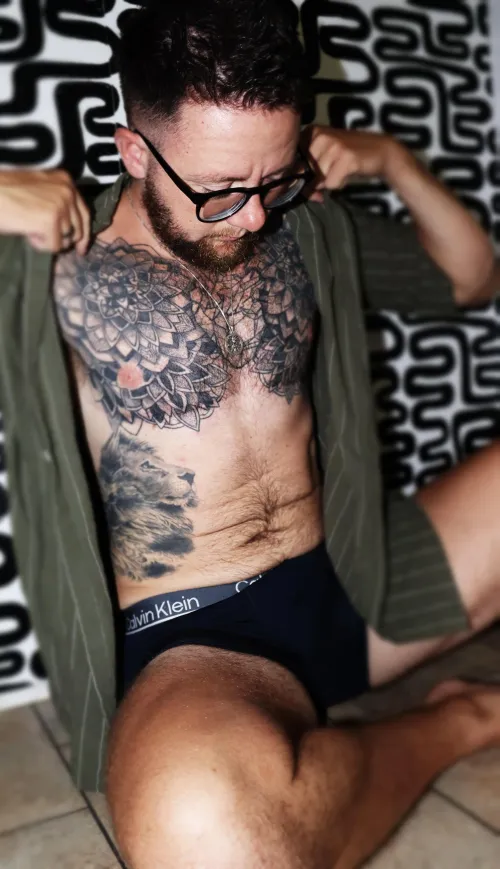 Let this trans man dominate you