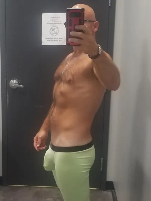 [M4f] Showing off.