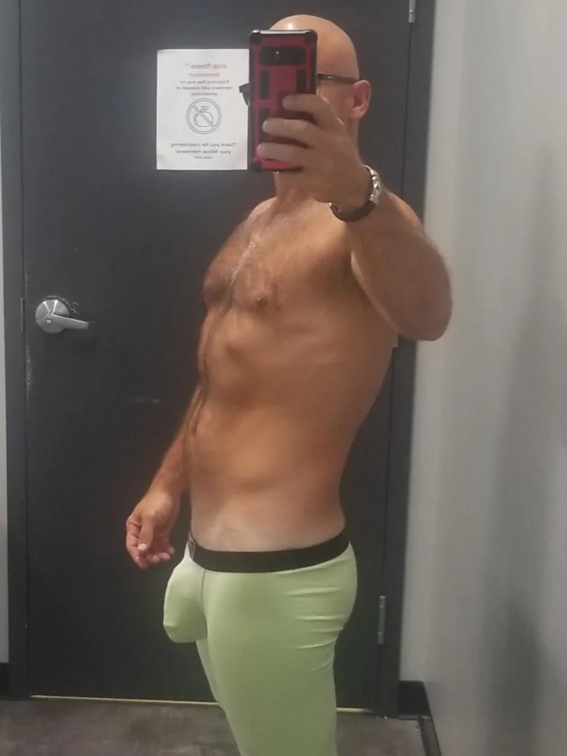 [M4f] Showing off.