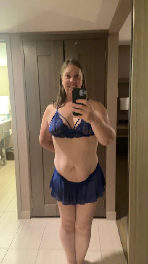 Married woman 4 woman