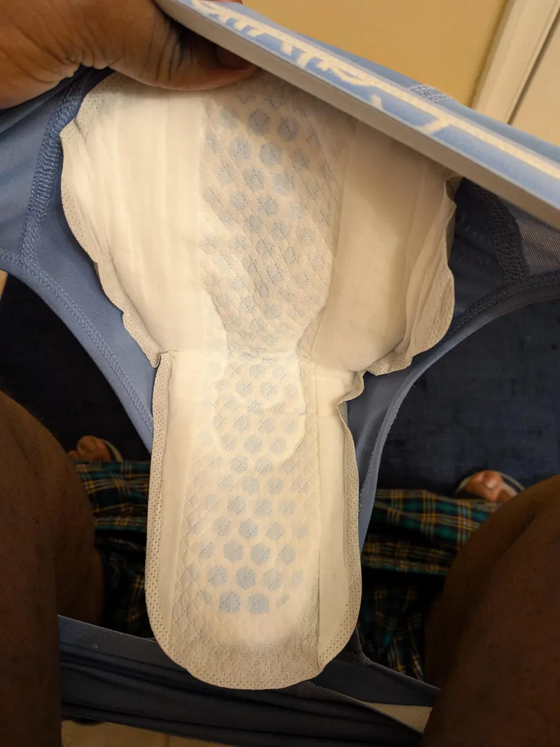 New depends men guards pad want to see me filled these hmu 