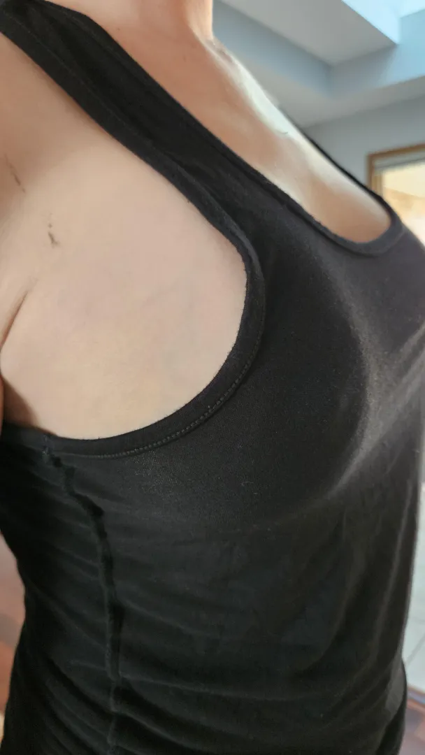 No mystery in this top...