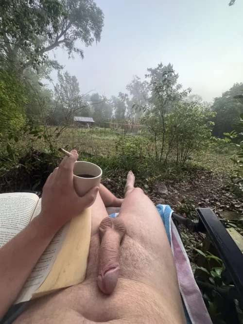 Rise and shine, wake and bake, coffee and cannabis [m]