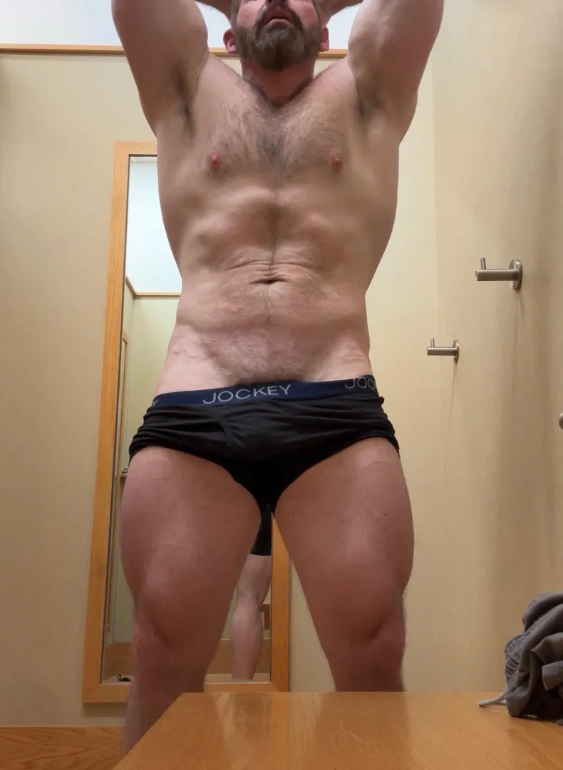 Take a whiff of Daddy's pits