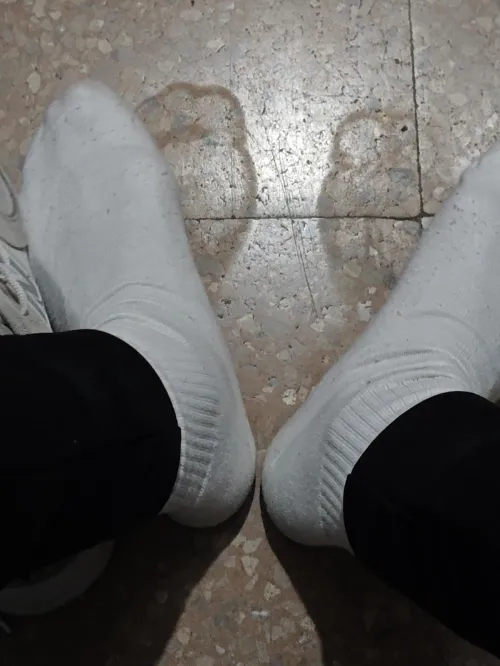 This scent and heat should be enjoyed by someone who has earned it.