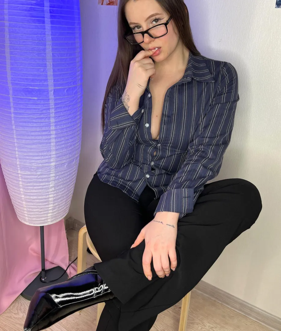 Those boots were made for teasing