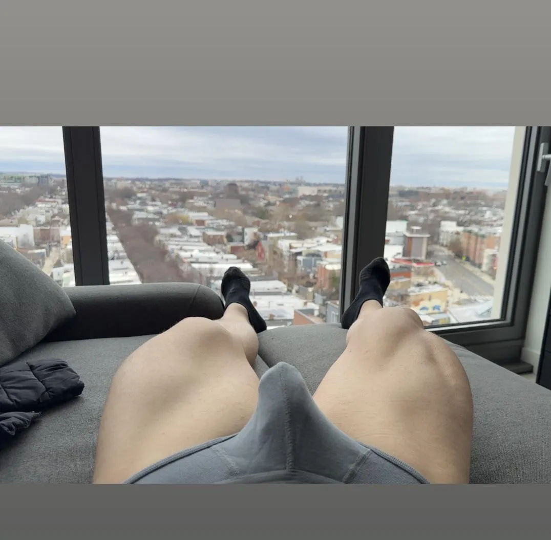 Want to see what underneath? (Post leg day)