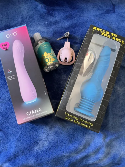 Who doesn’t love new toys?!