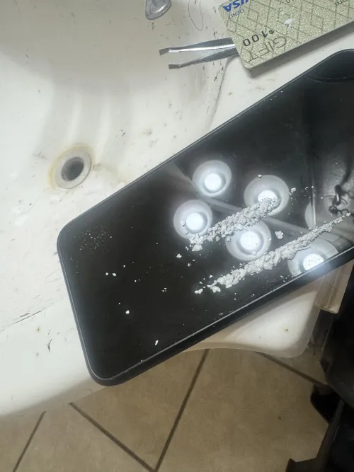 38m35fcali wife Latina 4”11 125lbs 38ddd