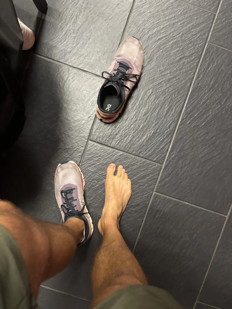 Be honest… would you go for the shoe or the bare foot first?