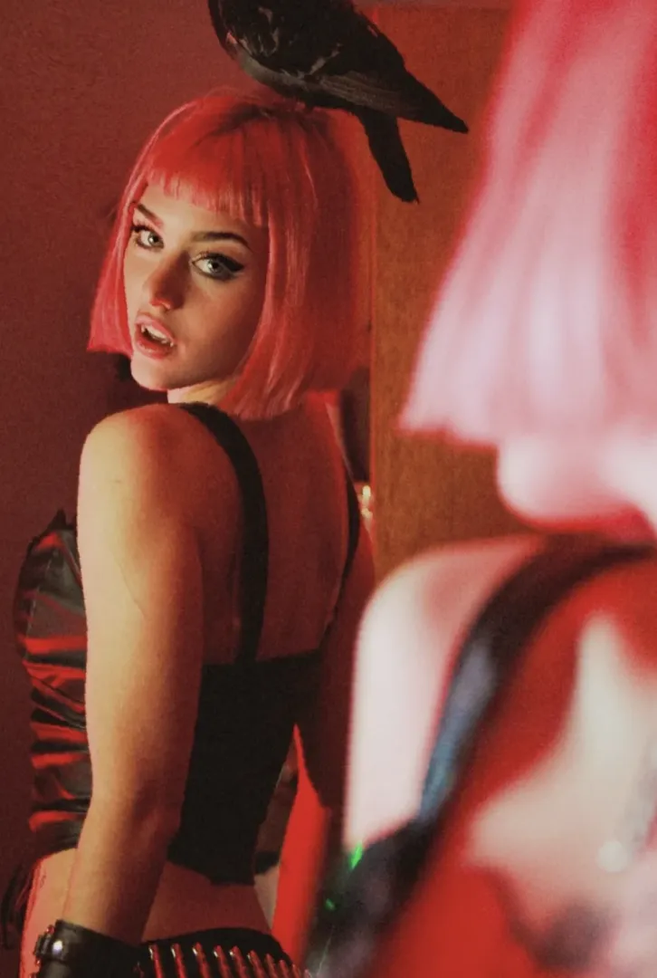 cant host unfortunately more active on instta: .stephxirely'.