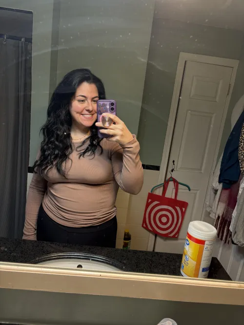 Dirty mirror, new here 