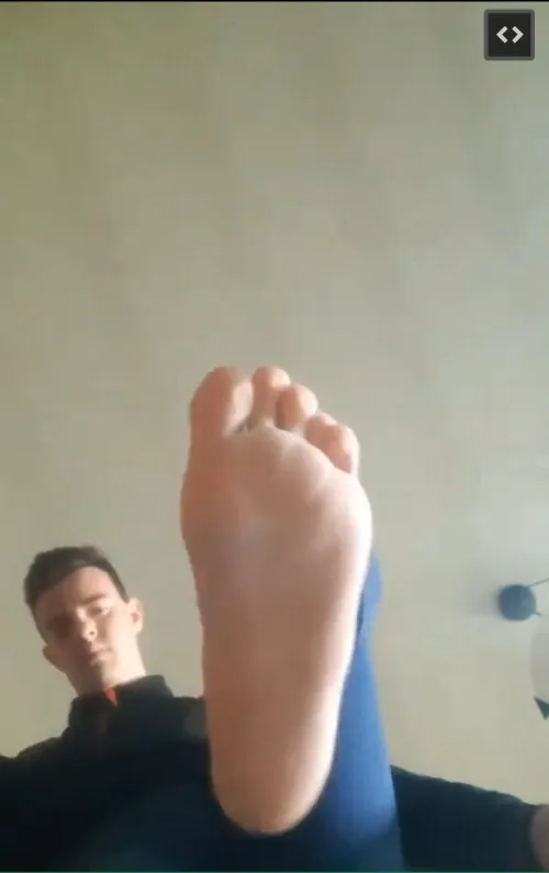 Does anyone have an idea of who this guy is?? I only found it from a video, but had no luck finding the person.