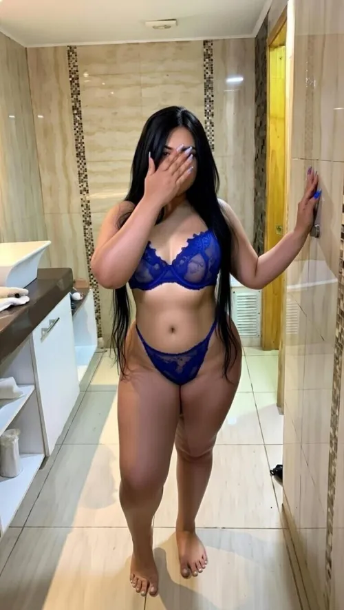 Escríbeme ahora, soy tu reina y debes obsesionarte conmigo