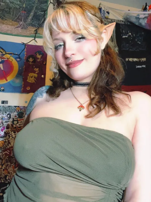 Feeling like a forest nymph in this one