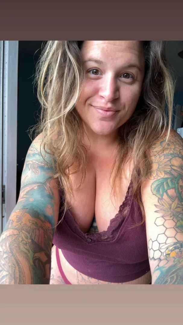 Flirty, Fun and feeling myself. happy Friday