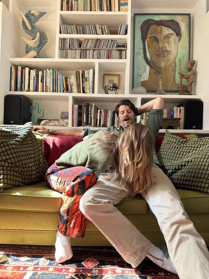 He loves it when I give him some couch head [M][F]