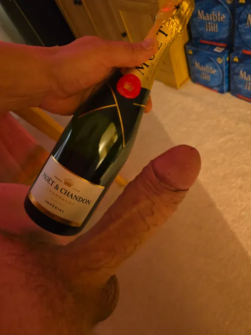 Hosting now .. dm me