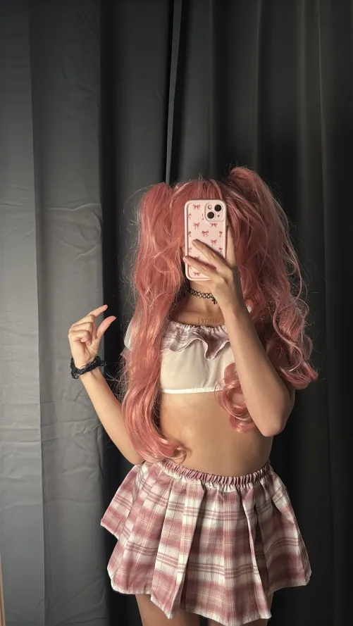 I will destroy your tiny cock with my words now!